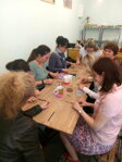 21.5.2019 Firemní workshop pro firmu Legrand proběhl v keramické dílně Zojak. Tvořili jsme shamballa náramky