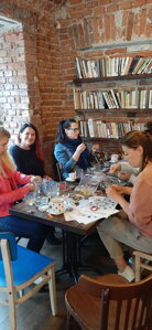 3.5.2023 Workshop výroba náramků z minerálů v krásné kavárně Nostula